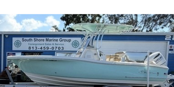 Aqua Pioneer Islander 222 boat 
