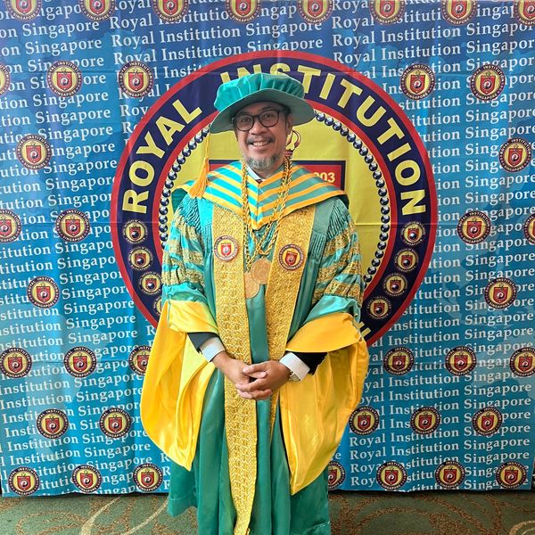 Conferment ceremony of the Royal Institution, Singapore