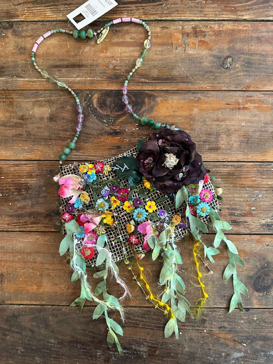 Tripp's Store : Vintage Mary Frances beaded flower bag