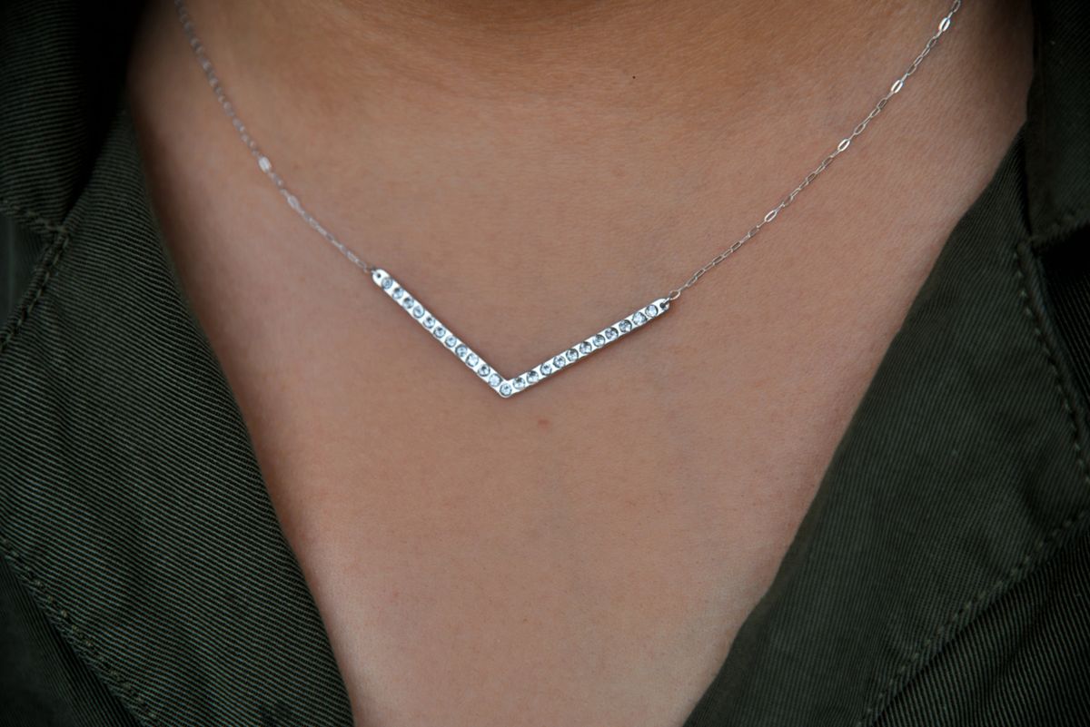 Elegent Stunning Necklace Sterling Silver 925 with Cubic Zirconiaas