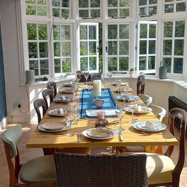 private chef preparing table for client's dinner party