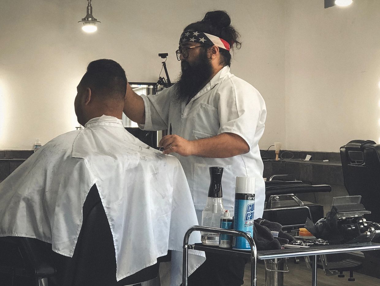 Mens haircut at 20th Salon and Barber by san francisco barber Franz Jeremy Burge't