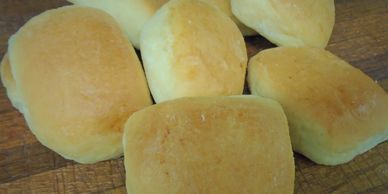 flakey butter dinner rolls