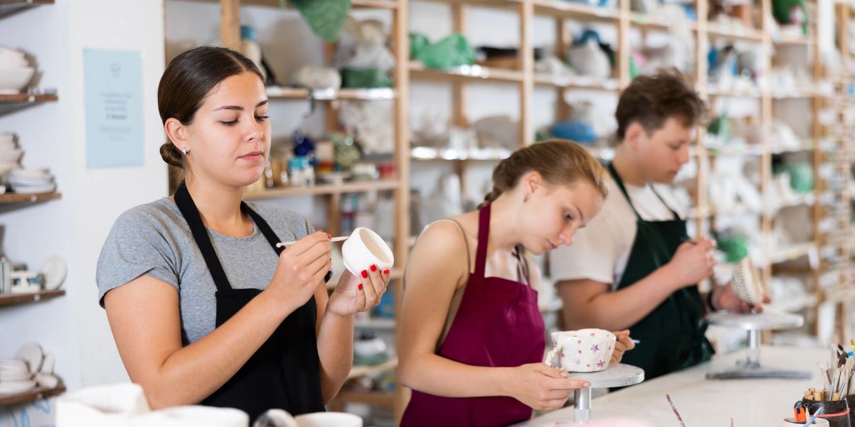 paint your own pottery