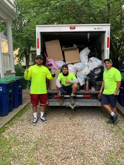 Full house hoarding cleanout completed in Cambridge and Medford MA