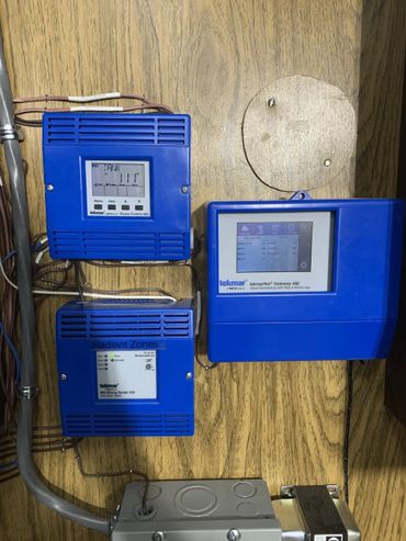 Tekmar upgraded control system from faulty HBX Controls to control a Geothermal Water to Water 