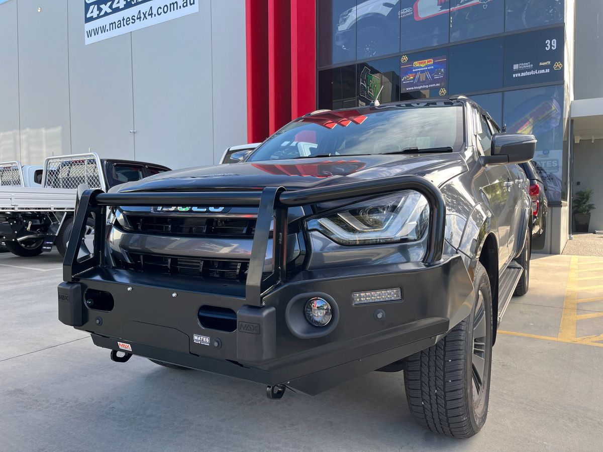 MAX4x4 bullbar for 2022 Isuzu DMax