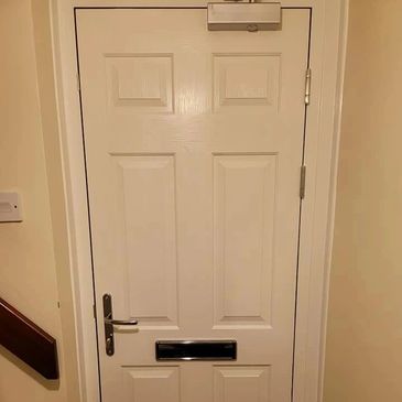 Internal View of Fd30 Composite Fire Door with an Overhead Door Closer Concealed Closers available