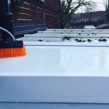 Harris window Cleaning is a window, gutter, conservatory and soffit fascia cleaner in Liverpool