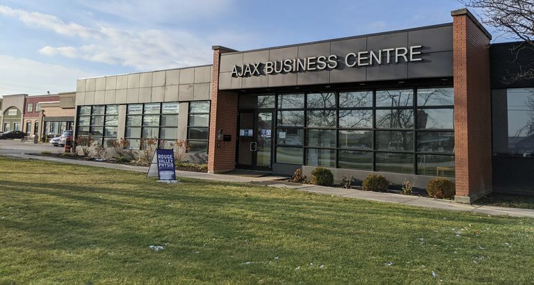 Modern and flexible office rental and coworking space in Ajax, Ontario