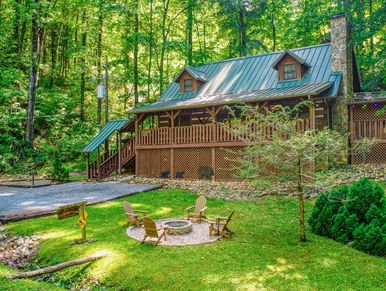 1310 N Baden Circle, Gatlinburg, TN 37738