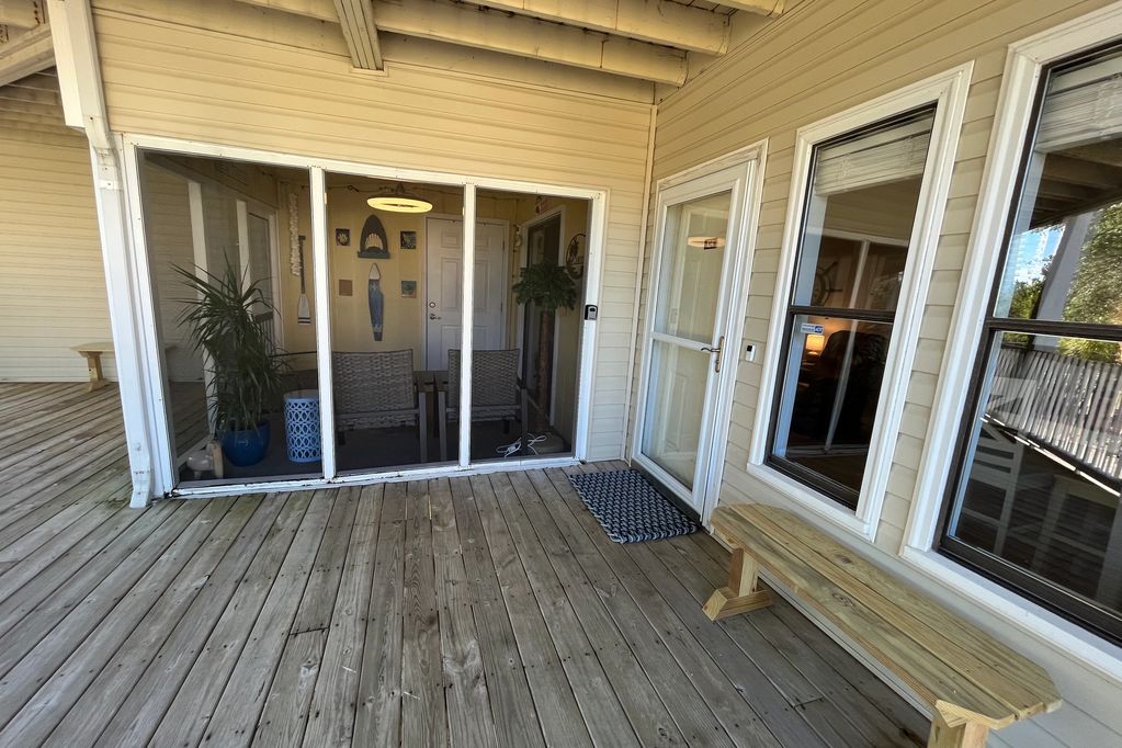 Front door entrance 