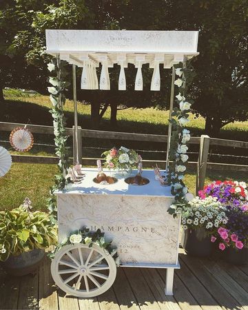 champagne cart