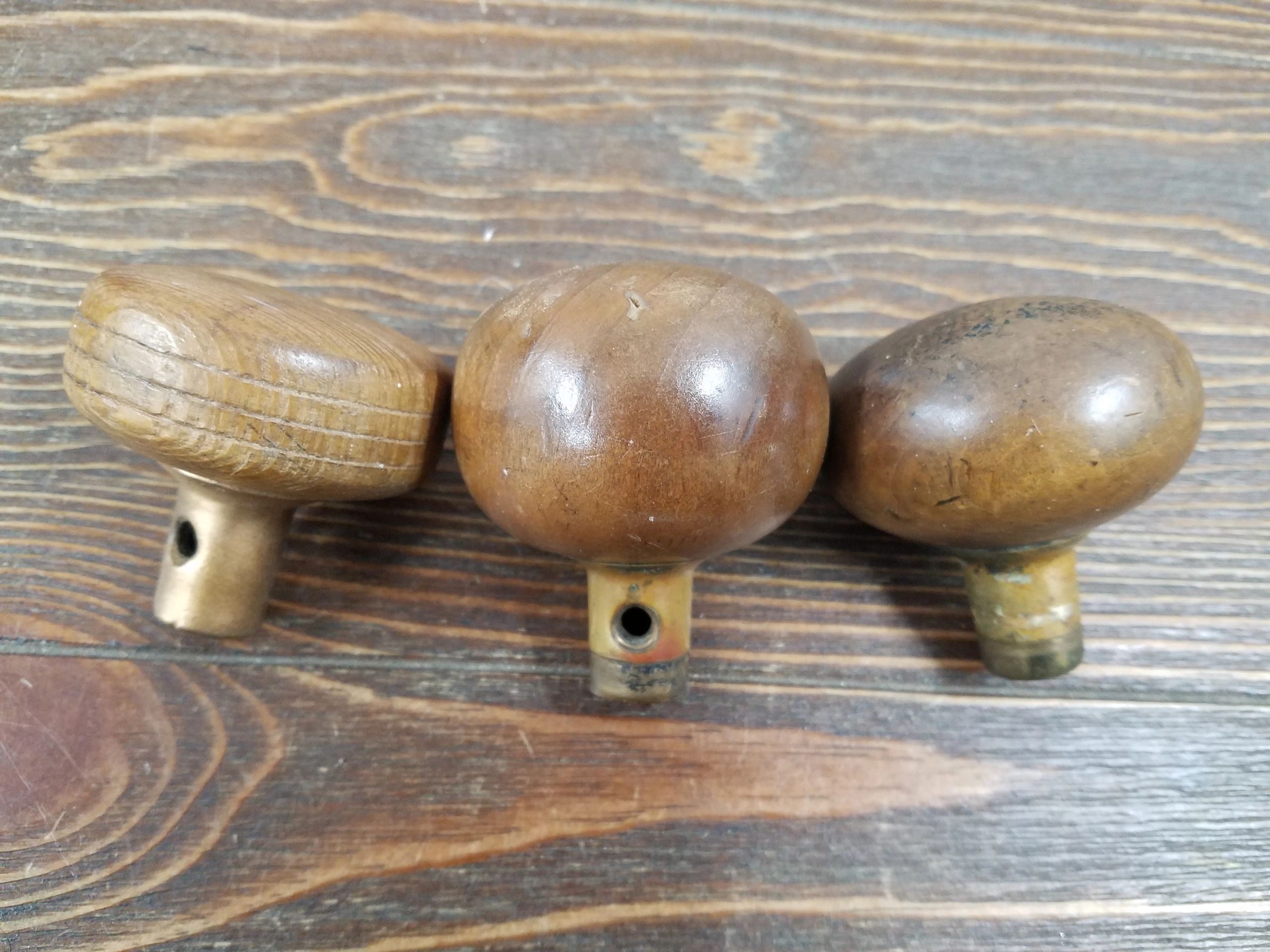 Wooden Door Knobs  Traditional Door Knob Designs