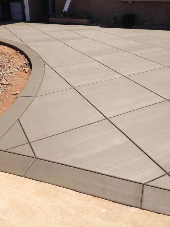 New concrete driveway for a customer in Northglenn Colorado, full stamp work with unique design 