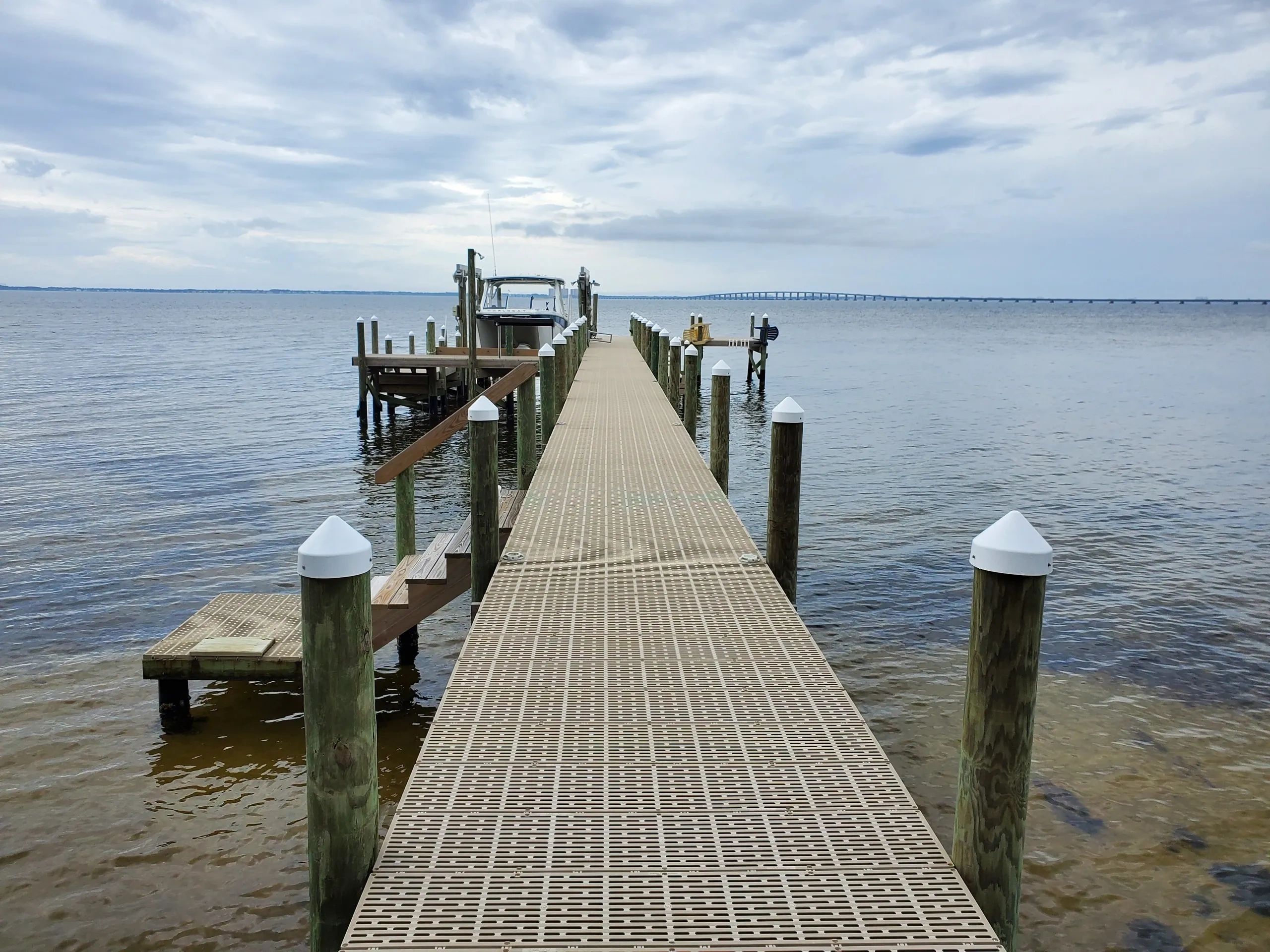 Anchor Marine Construction Inc. Docks, Decks, Sea Walls, Boat Lifts