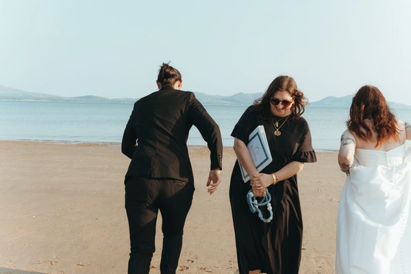 Anglesey beach elopement ceremony - racing to the sea!