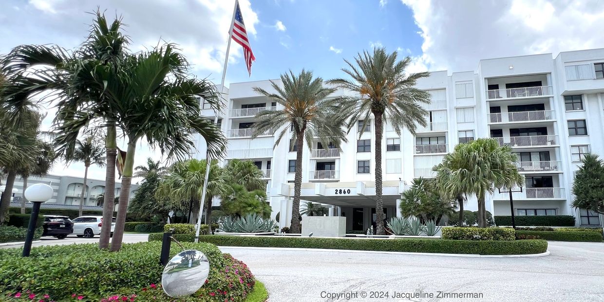 La Palma, 2860 S Ocean Blvd., Palm Beach, condos for sale, Intracoastal building, waterfront