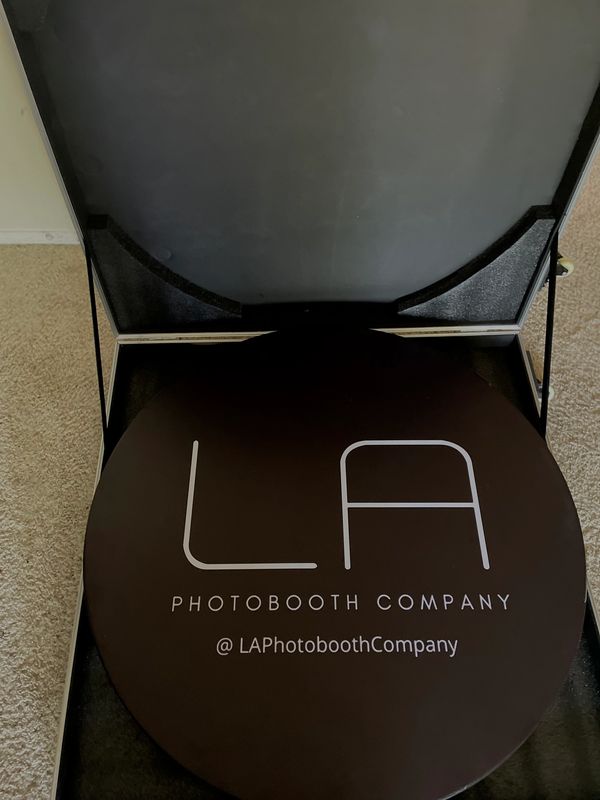 360 video photobooth in carry or travel case