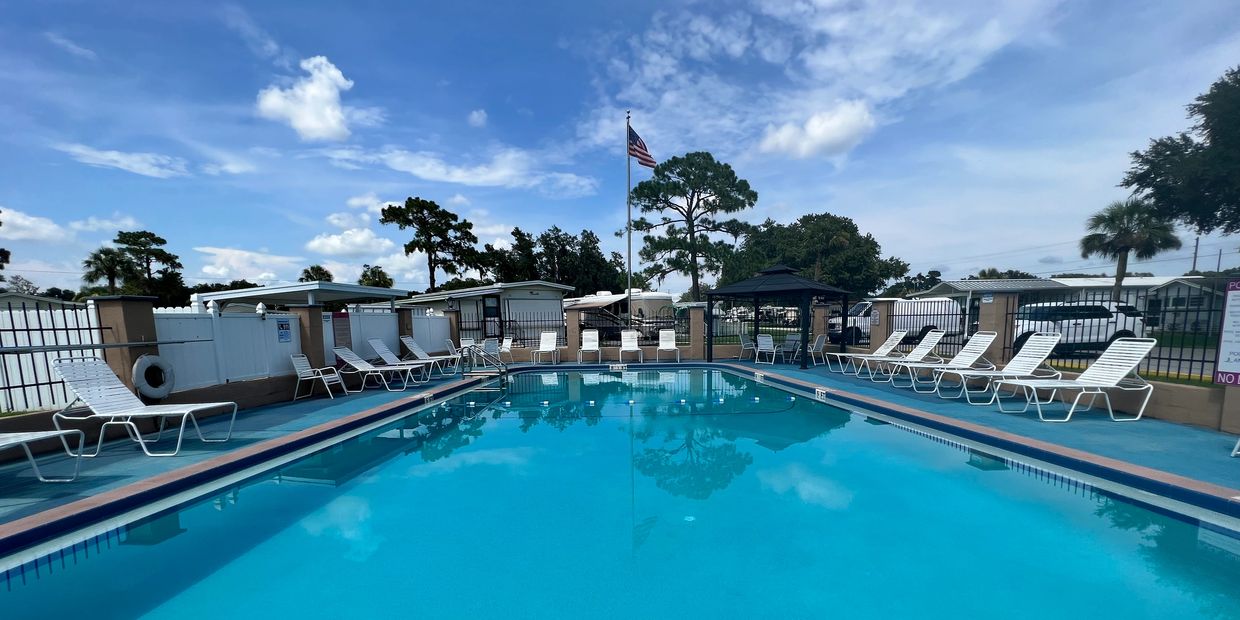 Heated Pool at Palm View Gardens RV Resort