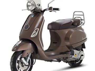 Vespa LXV-GTS Touring