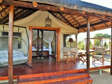 Safari Plains Luxury Tented Camp