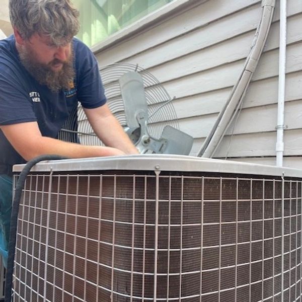Cleaning outdoor condenser coil, preventative maintenance, hvac cleaning