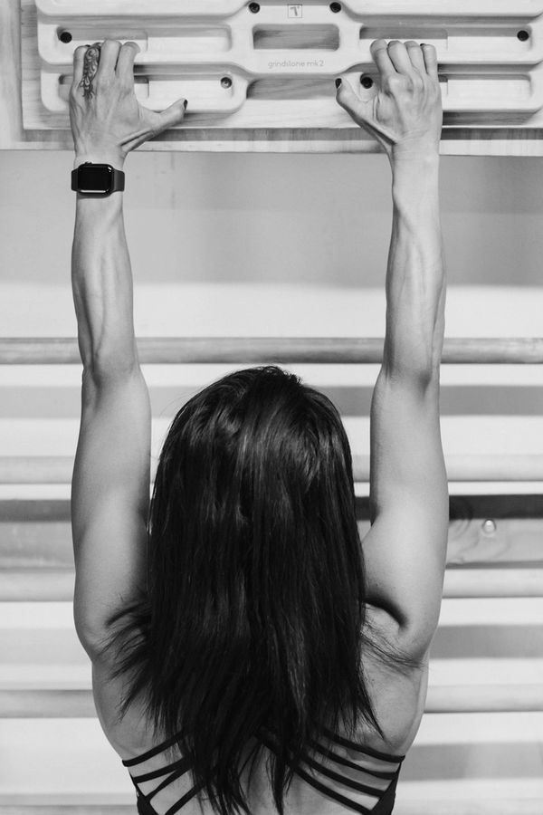 woman pull ups ojai california
