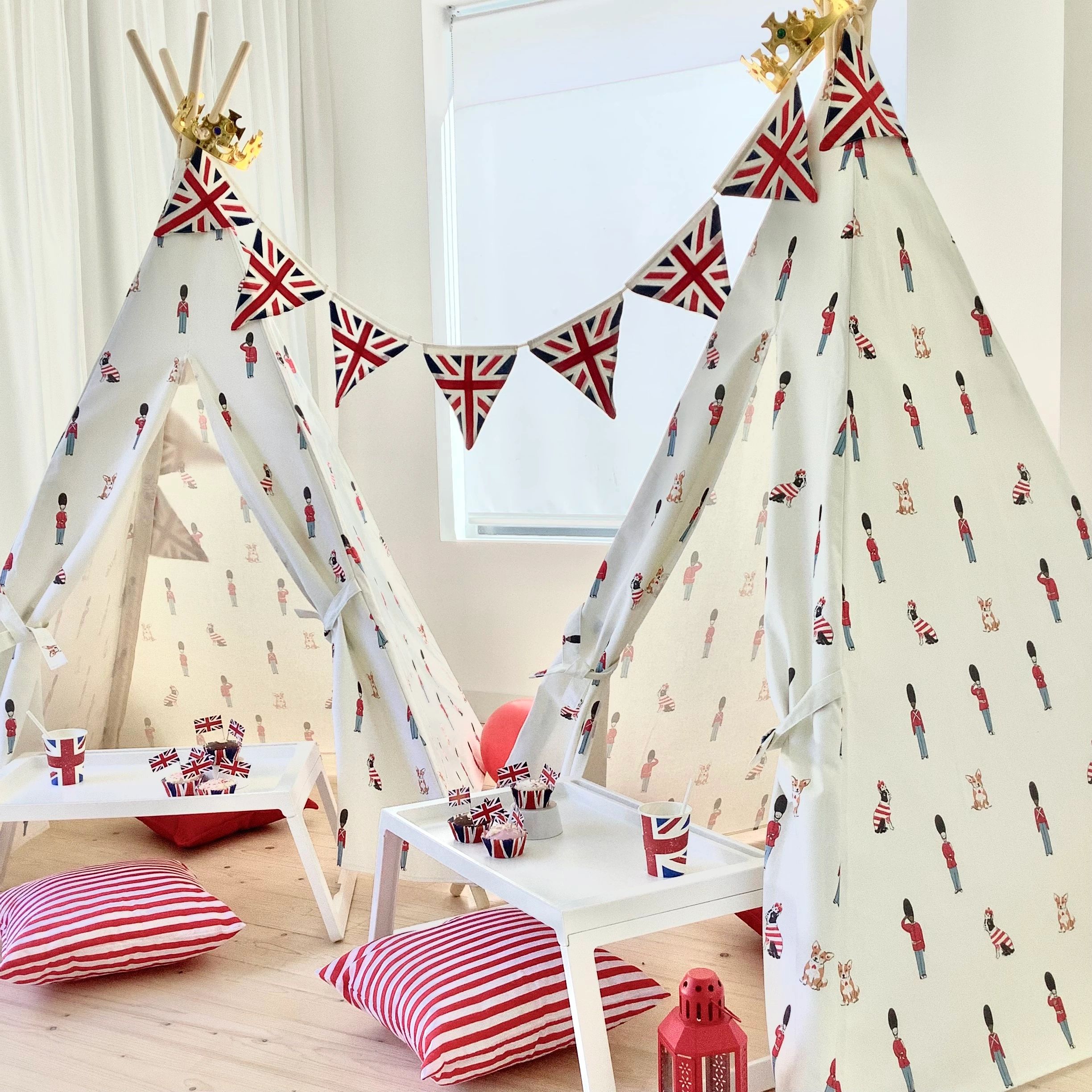 The Great British Teepee Company Kids Cushions, Peppa Pig