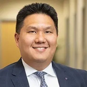 Jeffrey Wong, MD - sports medicine and shoulder surgeon at OrthoGo