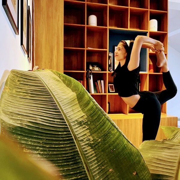 Nalini Tewari - Yoga Acharya | Founder of Linis Yoga