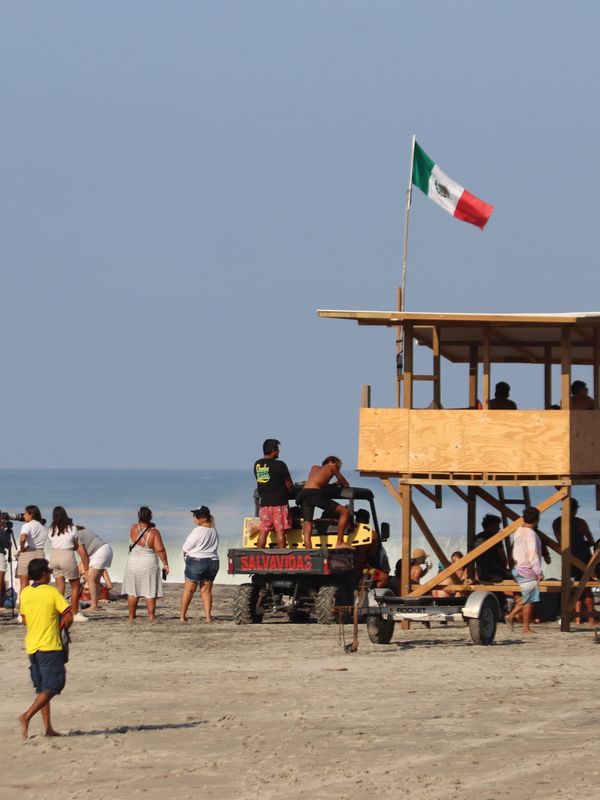 Casas-en-renta-Puerto-Escondido-Oaxaqueño-Inmobiliario