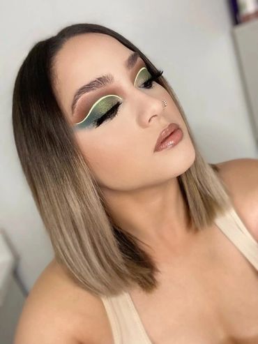 Azyadeh Ambassador Hayley Perez wearing our famous "VEGAS" eyeshadow palette.