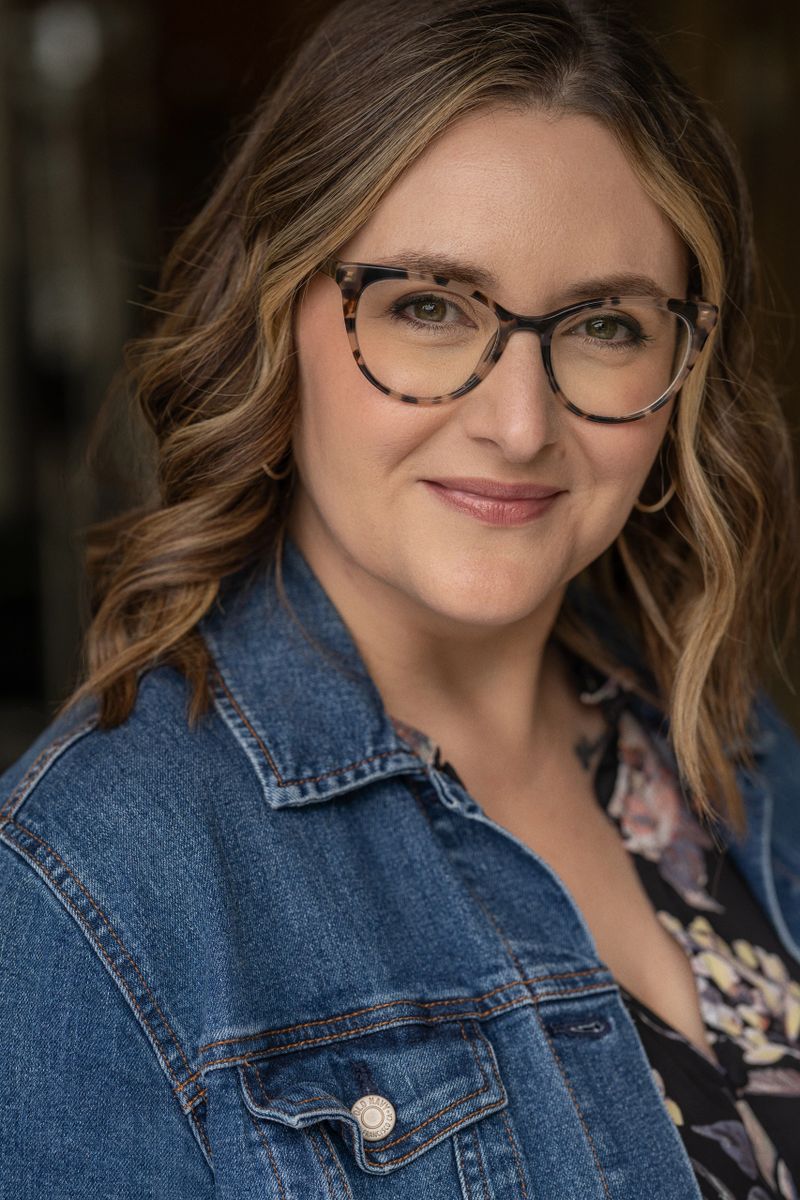 Kristin Van Sickle Headshot 2023.jpg