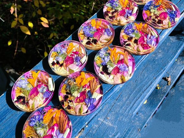 Flower Pendants made with fresh flowers in Concord, NC 28025