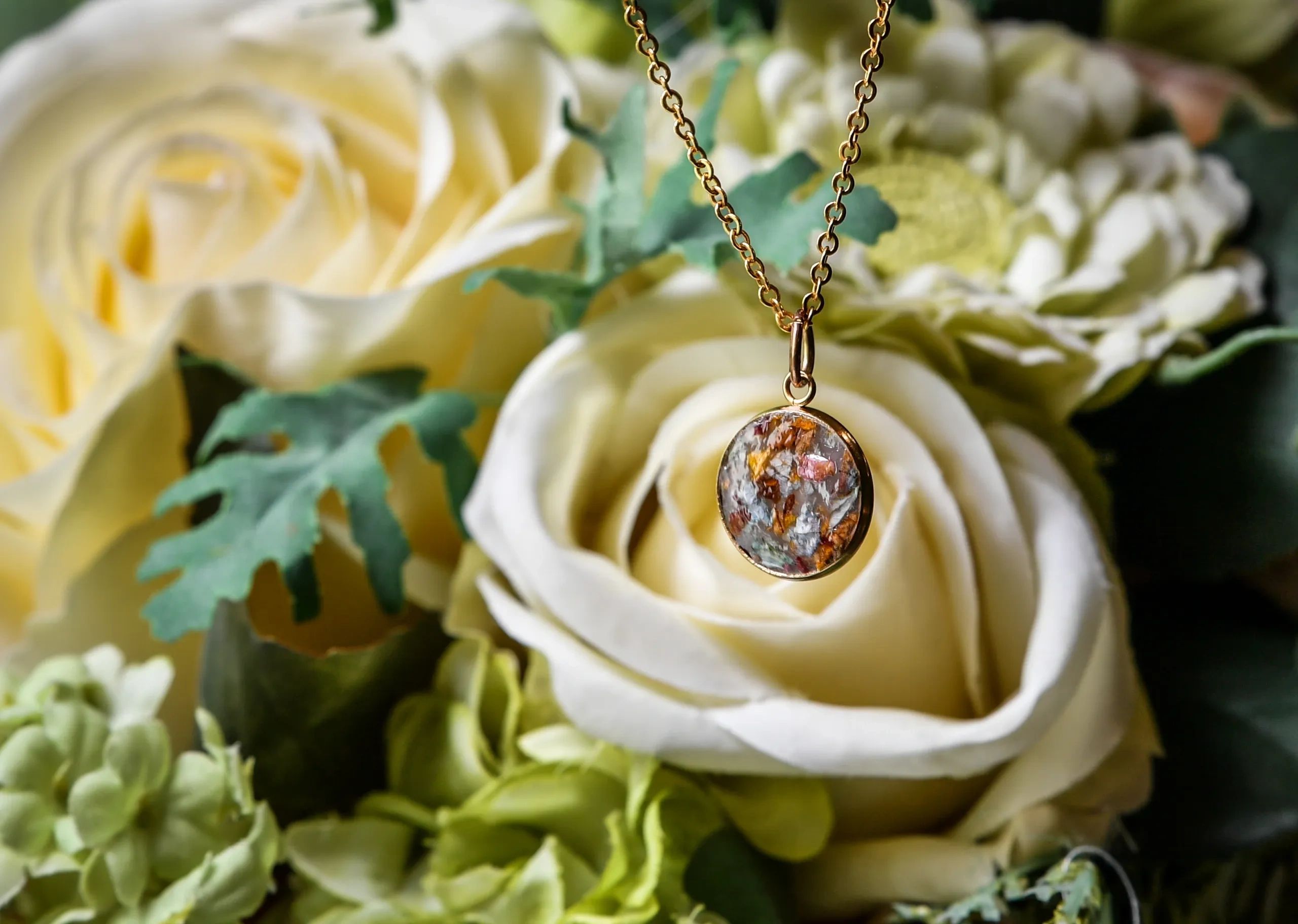Memorial Jewelry Jewelry Made Out Of Funeral Flowers Pendant