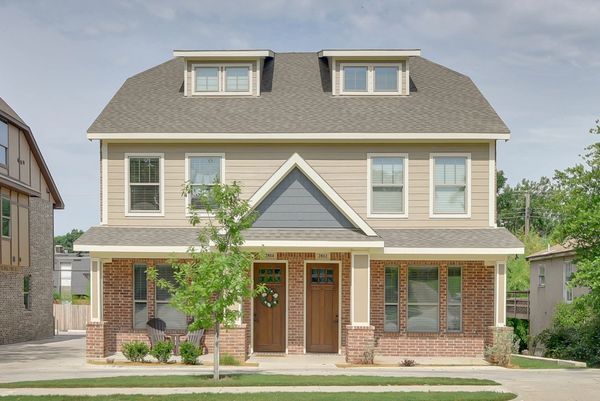 A charming traditional style duplex for rent near the TCU Campus.