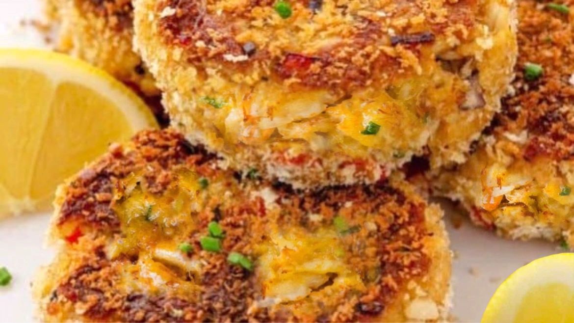 Crab Cakes with Creamy Crab Cake Sauce - Chili Pepper Madness
