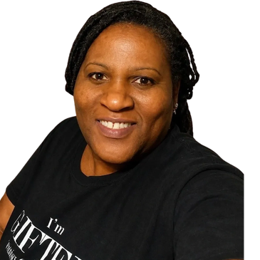 Smiling woman wearing a black T-shirt.
