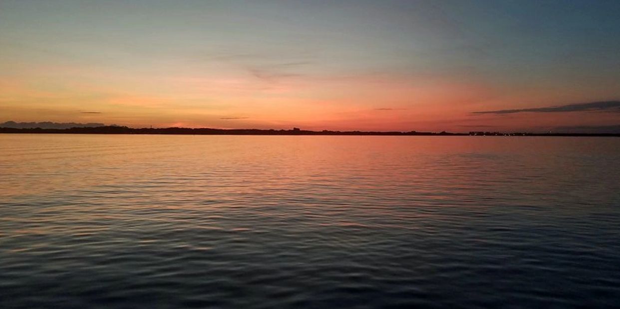 Clean Hull Diving Sevices ST Andrews Marina sunset photo.