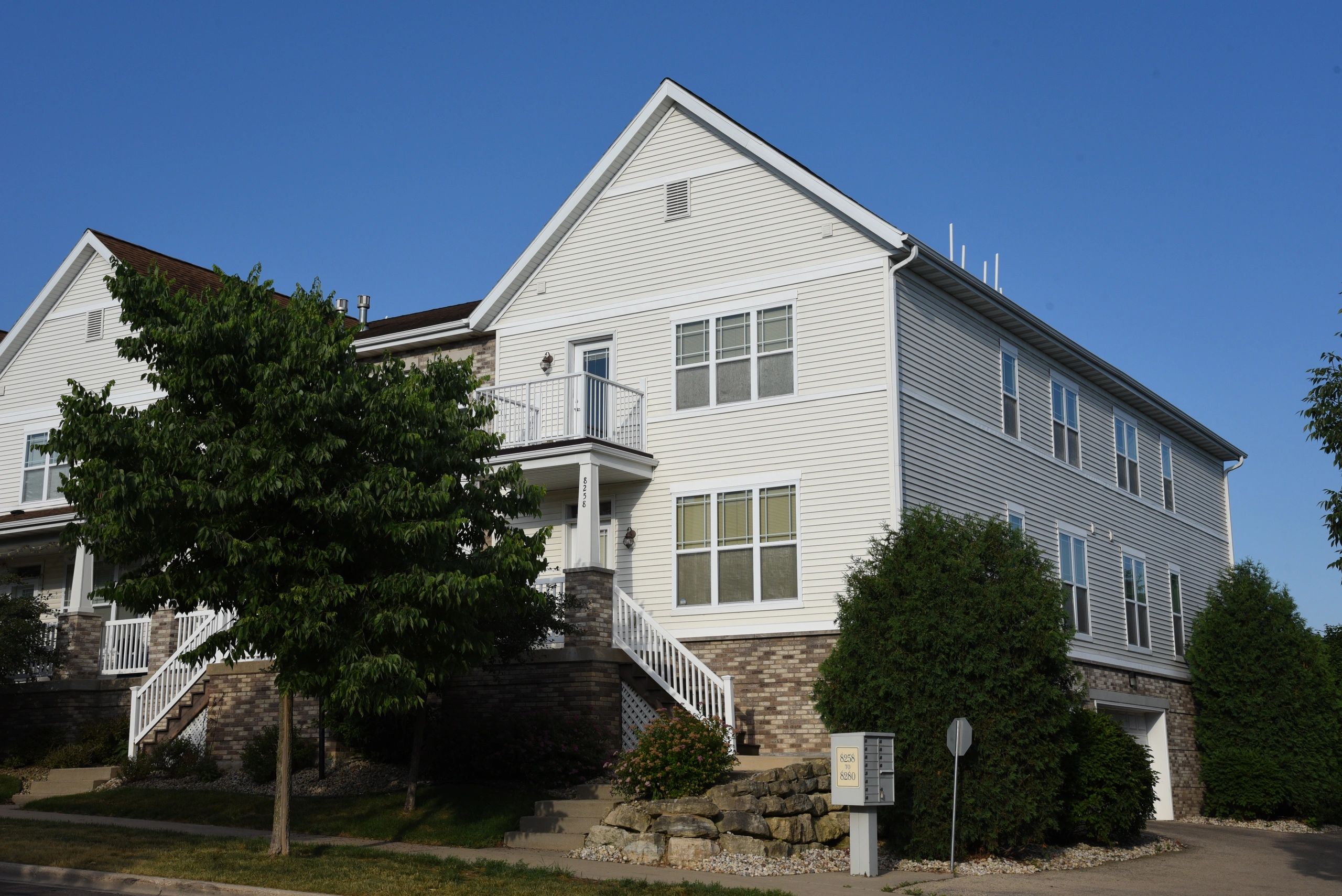 Rockery Pointe Condo Association Home