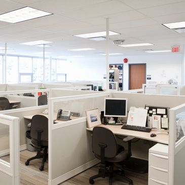 Office in Boca Raton cleaned by house cleaners