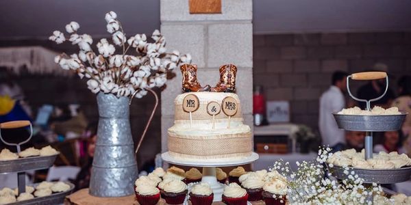 Butter Cream Frosting with Chocolate GF Cups Cakes and Blue Velvet Cup Cakes