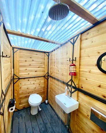 portapotty rental, Bozeman bathroom rental, luxury bathroom rentals, shower rental, Montana bathroom