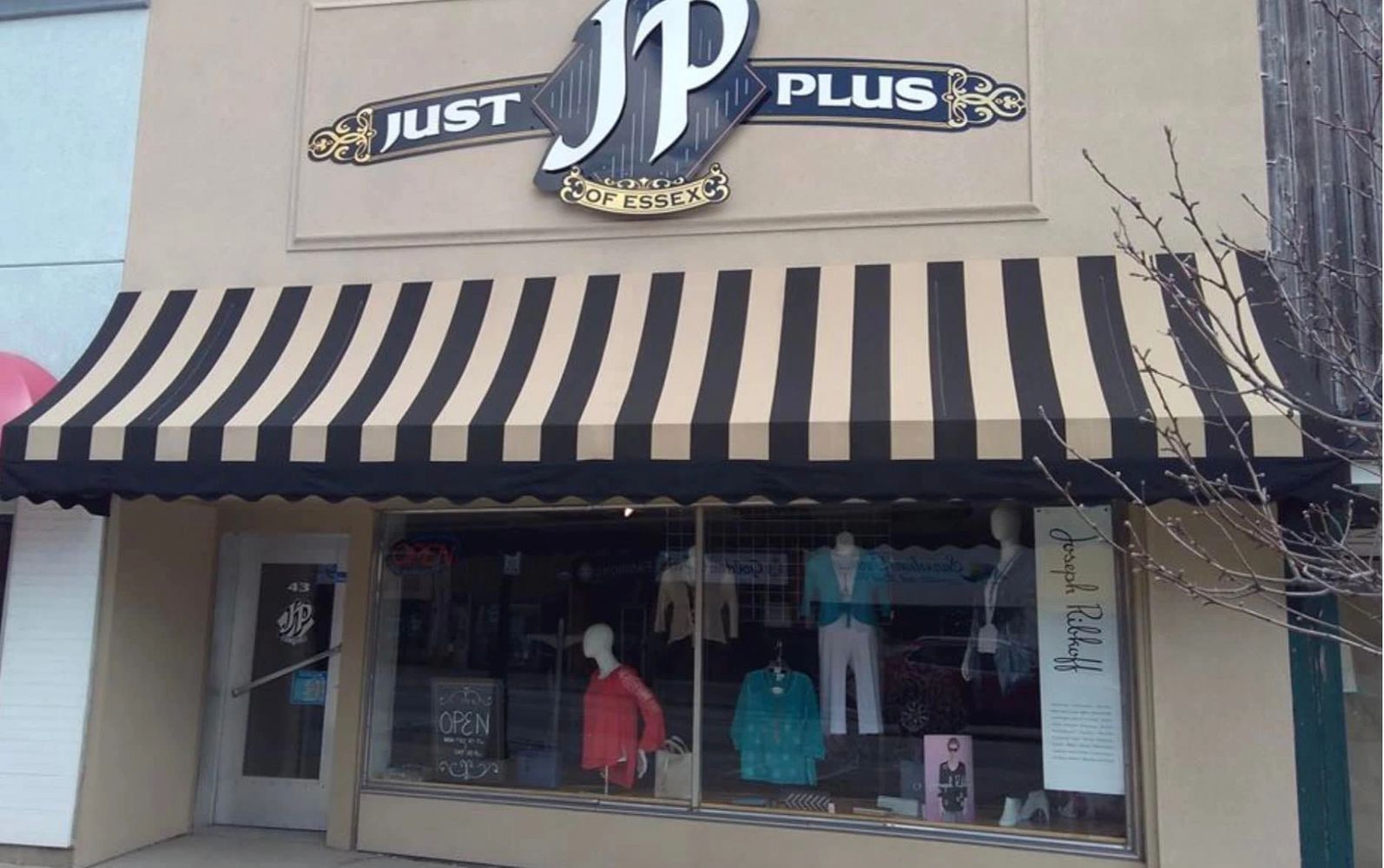 Women's Plus Shop