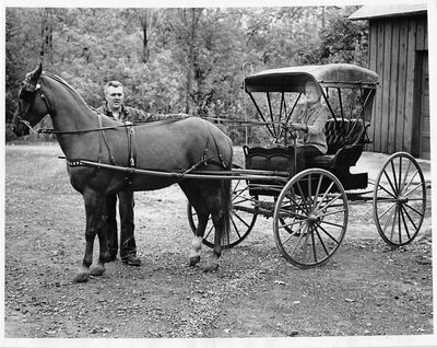Jack and Sue Voss and Starduster preparing to attend the 1976 Lorenzo carriage display. 