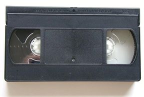 VHS
