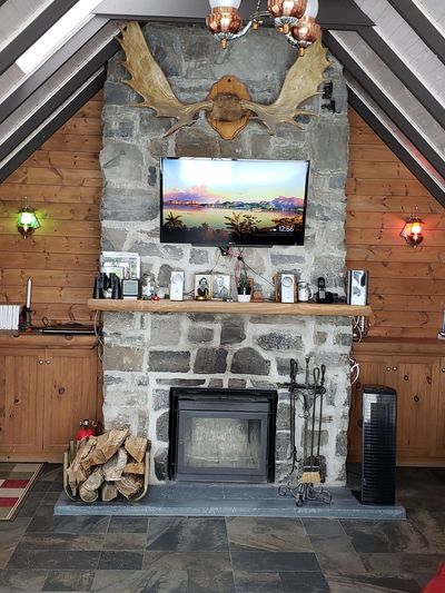 Chalet à louer île d'Orléans
Foyer de pierre
