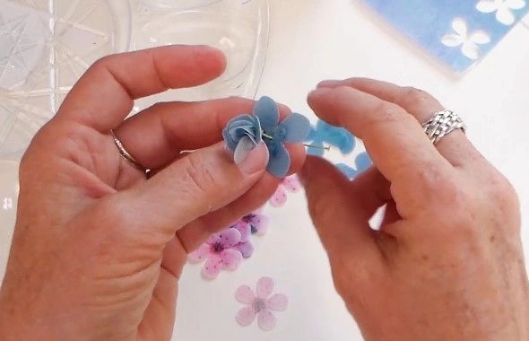 How to make wafer paper filler flowers