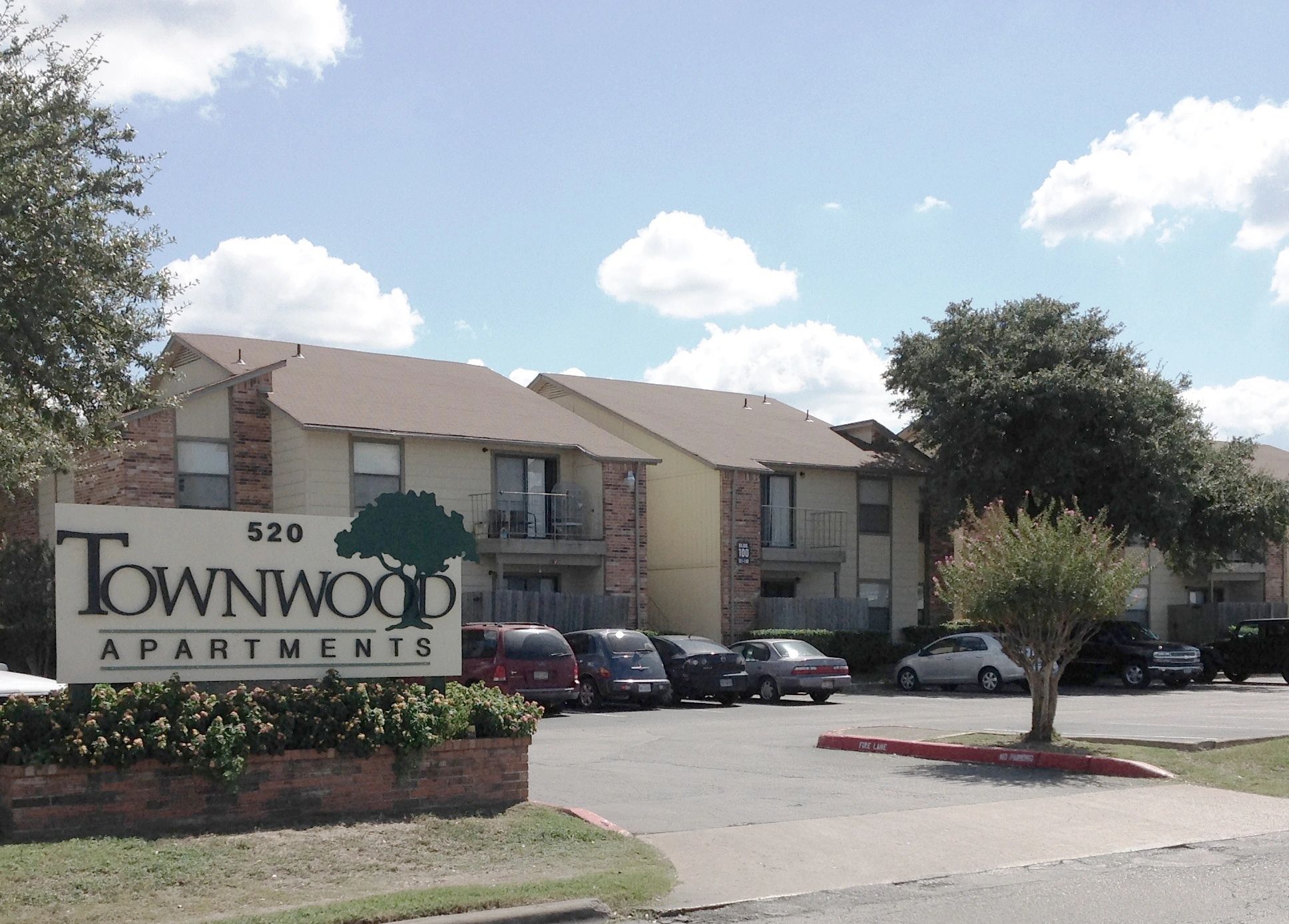 Townwood Apartments in San Marcos